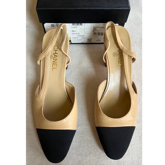 Chanel Slingback Pumps in GREAT Shape - Picture 2 of 16